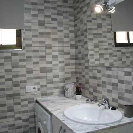 In Mareverde 公寓 阿德耶